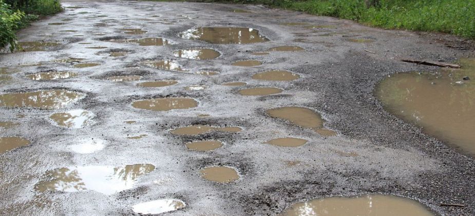В Серовском округе в ненормативном состоянии 219 километров дорог общего пользования
