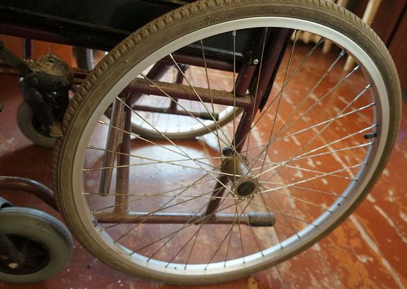Суд обязал мэрию предоставить инвалиду землю под металлический гараж для кресла-коляски с электроприводом