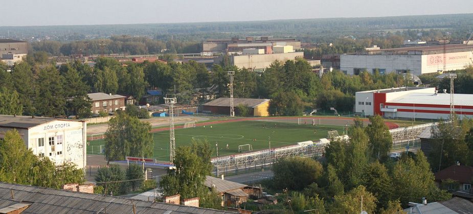 Компания из Екатеринбурга займется в Серове обустройством баскетбольной площадки на стадионе "Металлург"