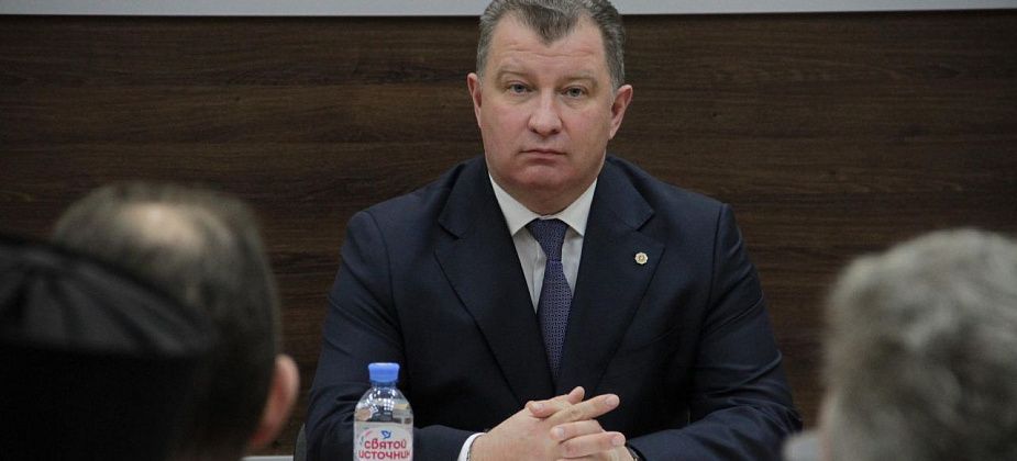 Глава Серова проведет личный прием граждан 28 апреля