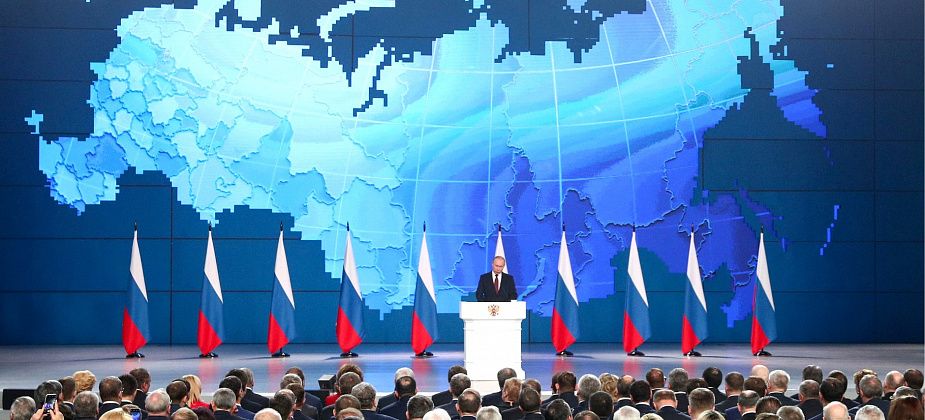 Евгений Куйвашев: "Решения прямого действия, озвученные Президентом РФ в Послании, станут в Свердловской области планом первоочередных дел"