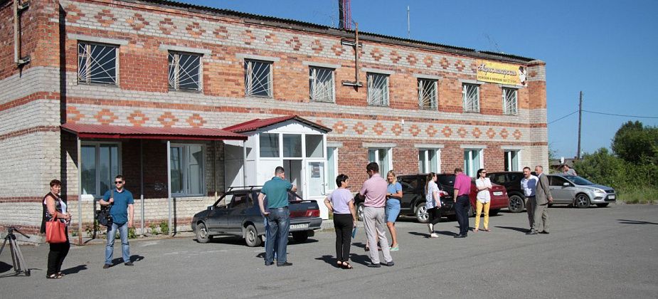 Серовская городская больница подтвердила уход фельдшера, но опровергла закрытие терапевтического участка в Новой Коле