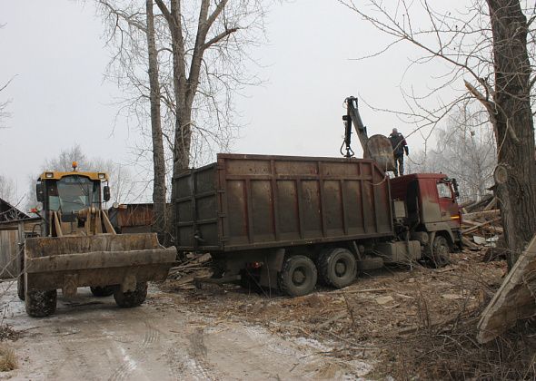 В серовских поселках и селах снесут дома, водонапорную башню, бывшее здание поликлиники и остатки СПТ