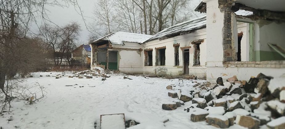 Жители Серова озабочены судьбой заброшенной лыжной базы в поселке Металлургов