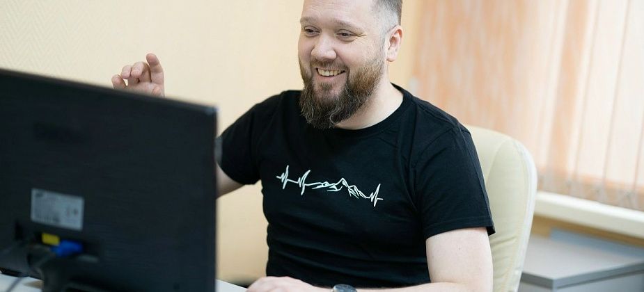 "Это очень сильные, очень достойные работы". Критик из Нижневартовска побывал в Серовском театре драмы 