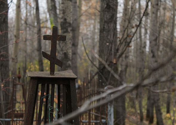 На кладбище поселка Металлургов в Серове проведут инвентаризацию захоронений