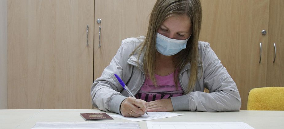 «Не нравится, что нам навязывают». Серовчане подписываются за возвращение прямых выборов мэров