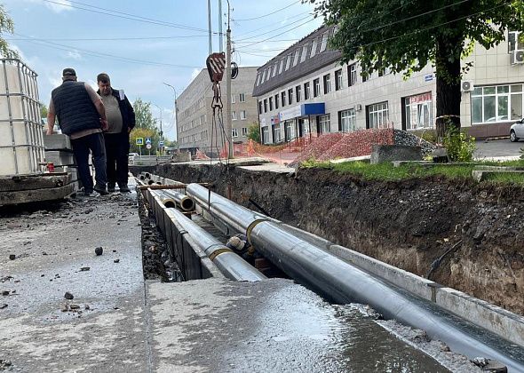 Власти Серова продлили перекрытие дороги на Октябрьской Революции