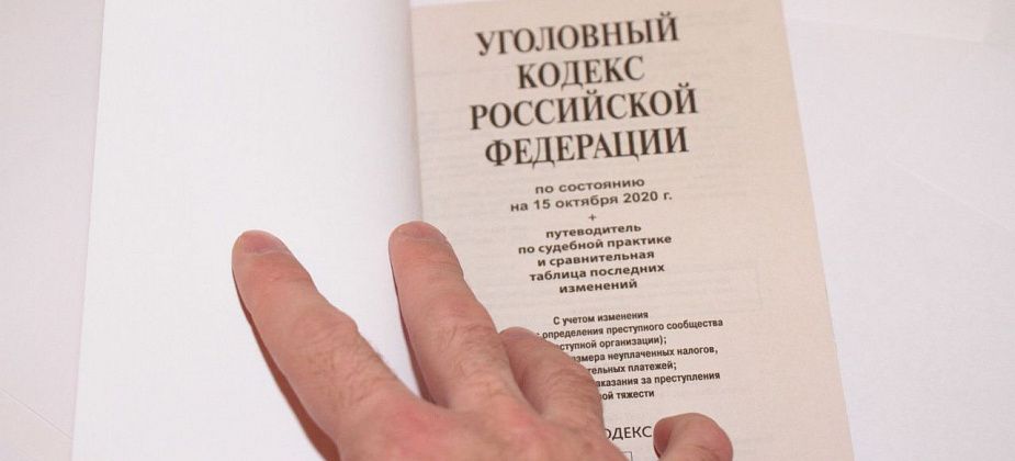 Транспортные полицейские Серова задержали мужчину по подозрению в незаконном изготовлении оружия
