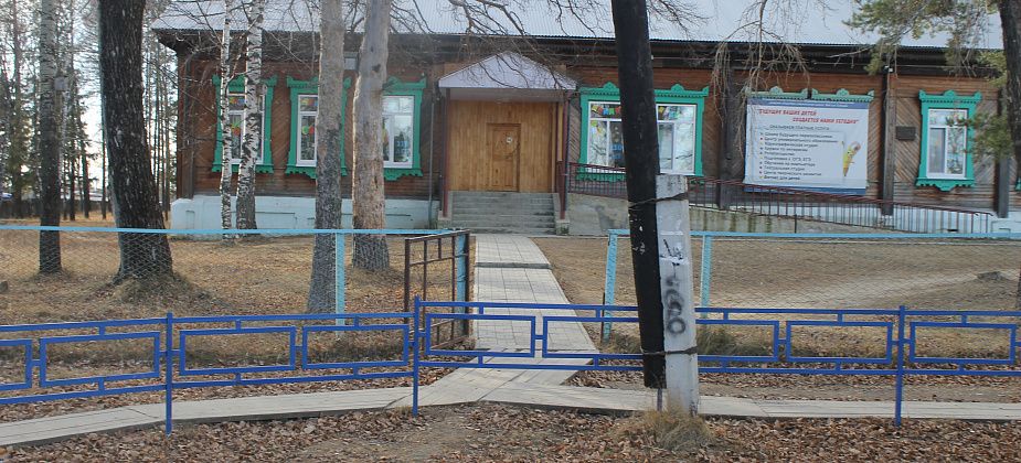 "Мы очень ждем новую школу". Замминистра образования области спросили о строительстве новой школы в Сосьве 