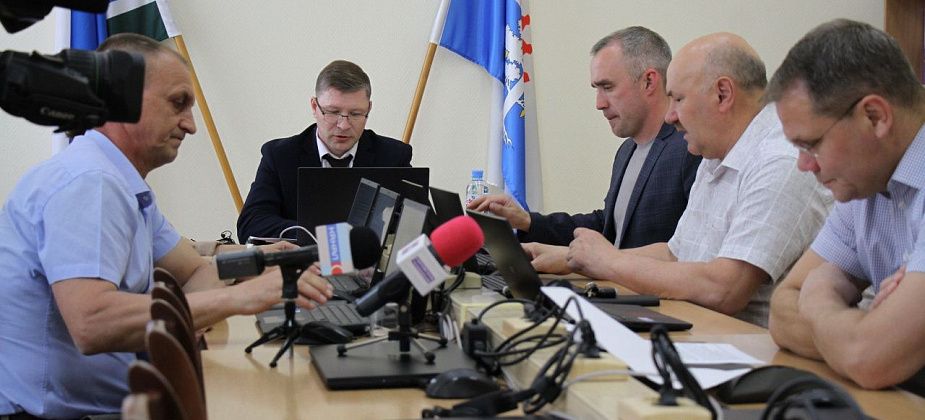 Стал известен график приема серовчан депутатами местной Думы