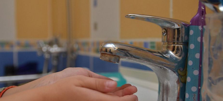 Стал известен график отключений горячей воды в домах серовчан