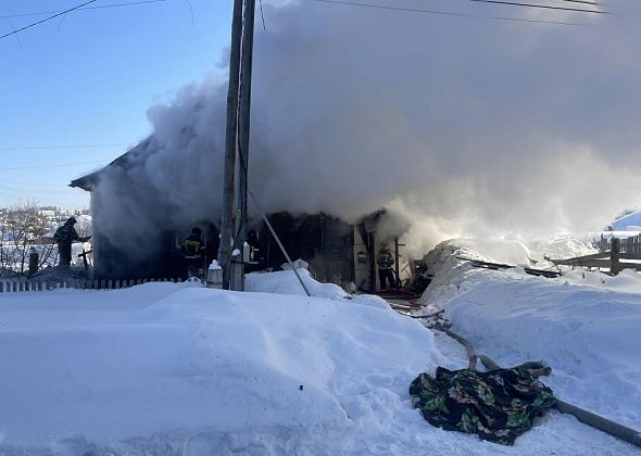 При пожаре в Серове погиб мужчина 