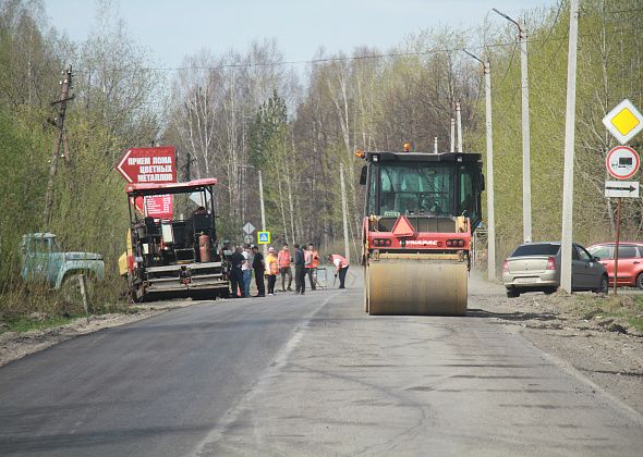В поселке Энергетиков ремонтируют дорогу, которую отремонтировали в прошлом году