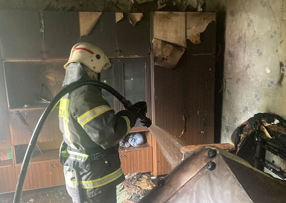 В Серове произошел пожар в деревянной двухэтажке