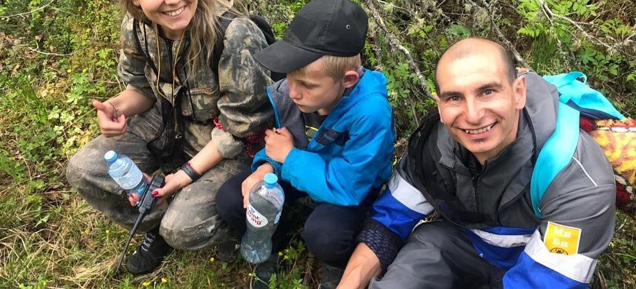 Мальчика, потерявшегося в Уральских горах, нашли поисковики из Нижнего Тагила. Руководитель добровольцев из отряда "Скорпион" рассказал подробности 