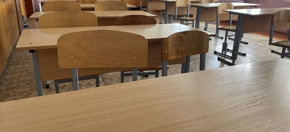 В серовской школе произошел конфликт педагогов и директора. Учреждение останется без руководителя?