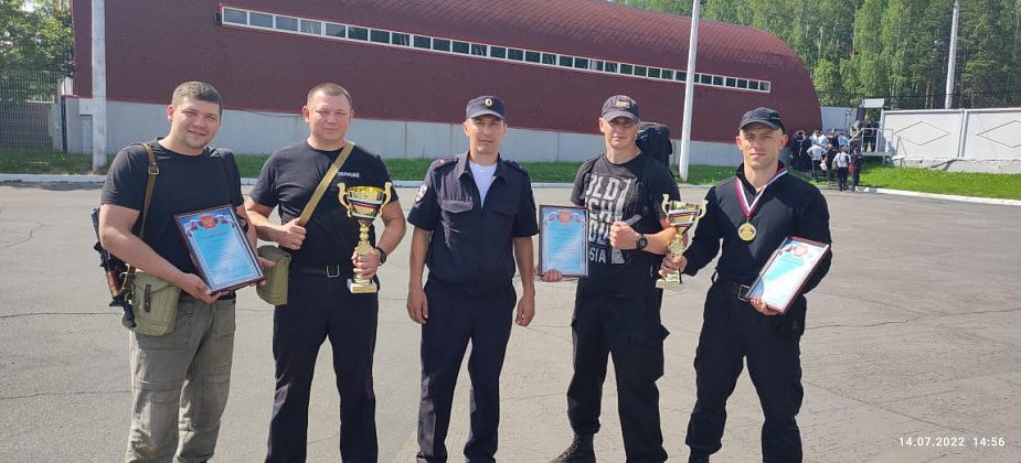 Серовские полицейские удачно постреляли в Нижнем Тагиле