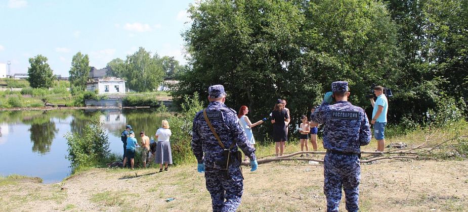 У водоемов Серова продолжаются рейды
