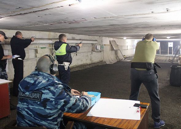 Полиция Серова отмечает День кадровой службы 