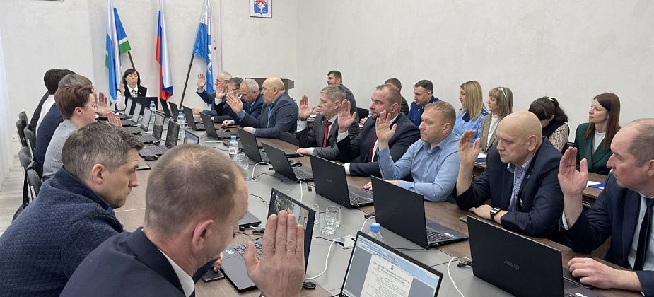 Дума Серова внесла изменения в Устав города, касающиеся назначения главы