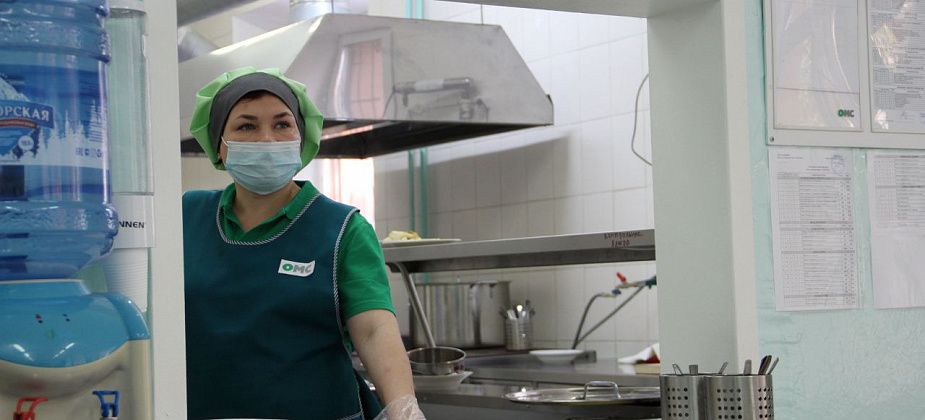 Депутаты Думы Серова оценивали качество питания в школьных столовых