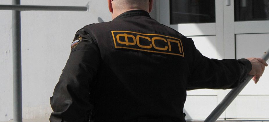 COVID. В Серове приставы приостановили работу цветочного павильона и магазина тканей