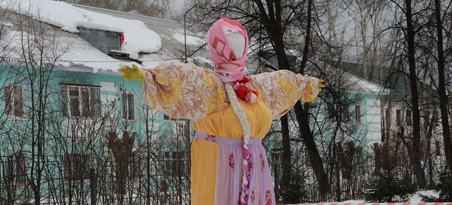 В поселке Энергетиков Масленицу проводят конкурсом "Блинфест-2026"