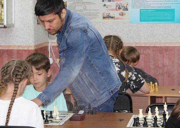В “Каиссе” выявили лучших шахматистов загородных и городских лагерей Серова 