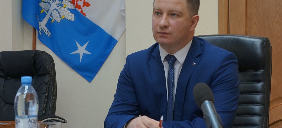 Мэрия Серова планирует выкупить долю акций ферросплавного завода в "Канале-С"