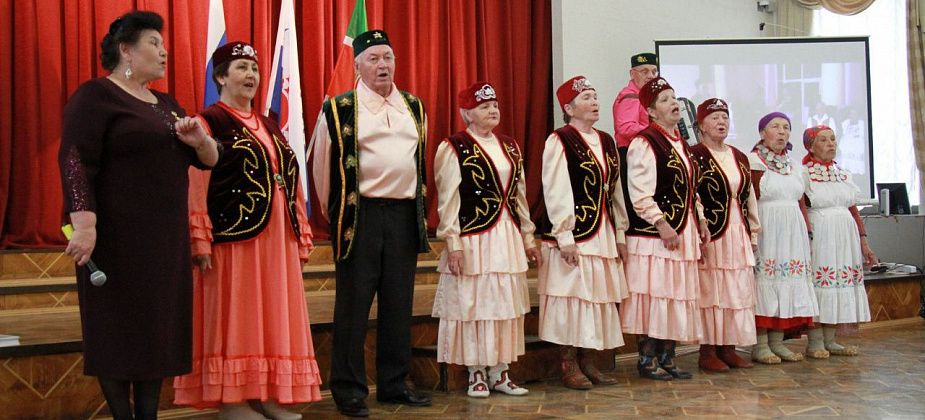 Серовский ансамбль «Тан Йолдызы» выдвинут на участие в конкурсе регионального Минкульта