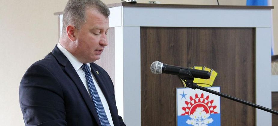 Василий Сизиков переизбран главой Серовского городского округа