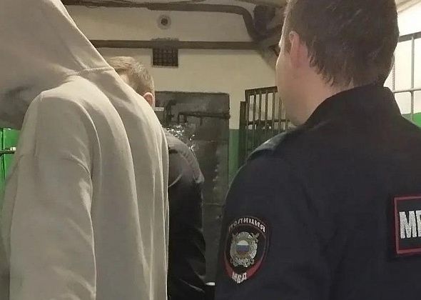 Погоня, стрельба по колесам, арест и подозрение в зверском избиении женщины. Криминальная история произошла в Серове