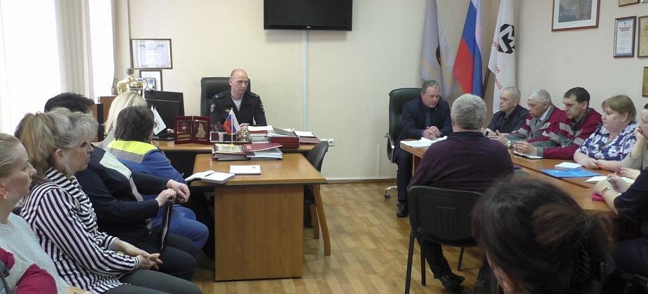 Полиция Серова проводит масштабные профмероприятия «Осторожно, мошенники!»
