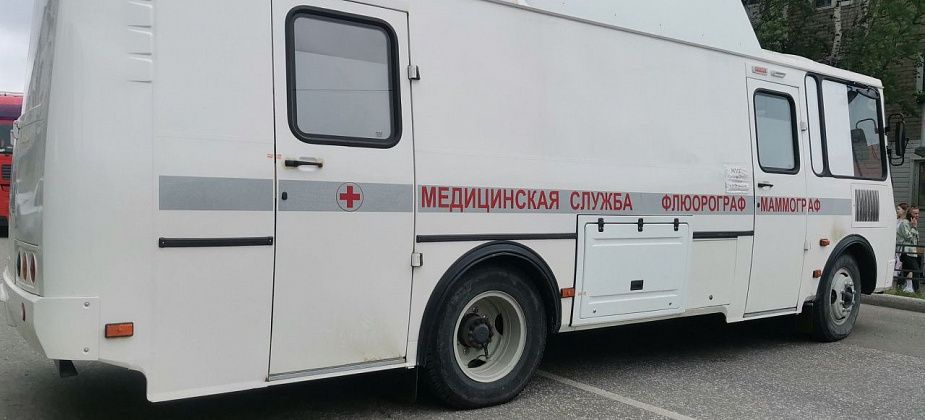 Жителей села Андриановичи приглашают пройти обследование в мобильном комплексе