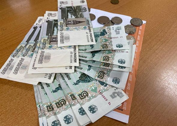 За семь месяцев должникам-серовчанам отправили 1285 “цветных” квитанций за коммуналку