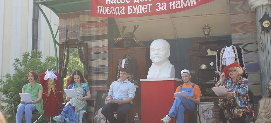 Серовский театр драмы на открытом воздухе устроил читки пьес уральских драматургов