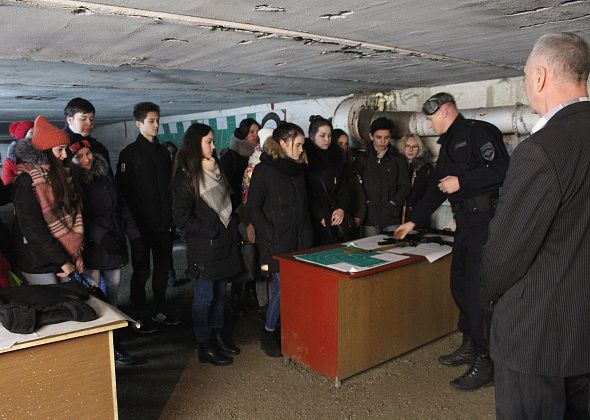 В полиции Серова высадился "Студенческий десант"
