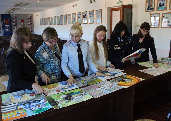 Общественный совет полиции Серова проводит конкурс детского рисунка «Полиция глазами детей-2023»