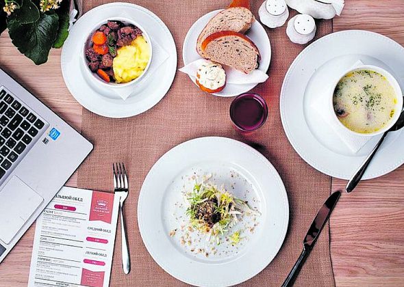 Рабочий обед: какие блюда и в чем лучше брать с собой